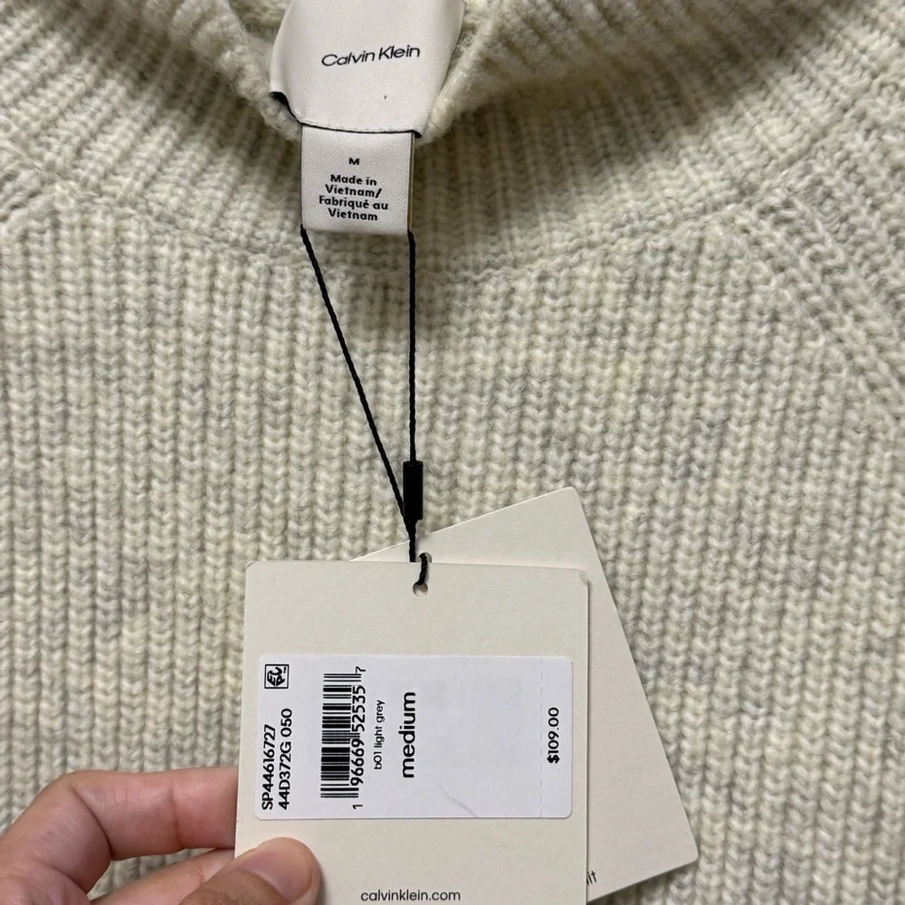 Calvin Klein mock neck cozy chunky sweater - Picture 6 of 7